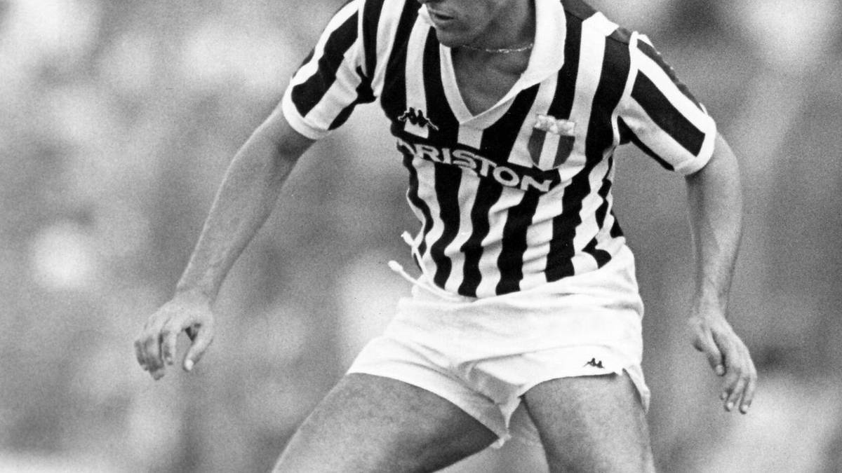 Platini wurde 1983, 1984 und 1985 zu Europas Fußballer des Jahres gewählt. Seine größten Erfolge feierte er mit Juventus Turin in der Serie A