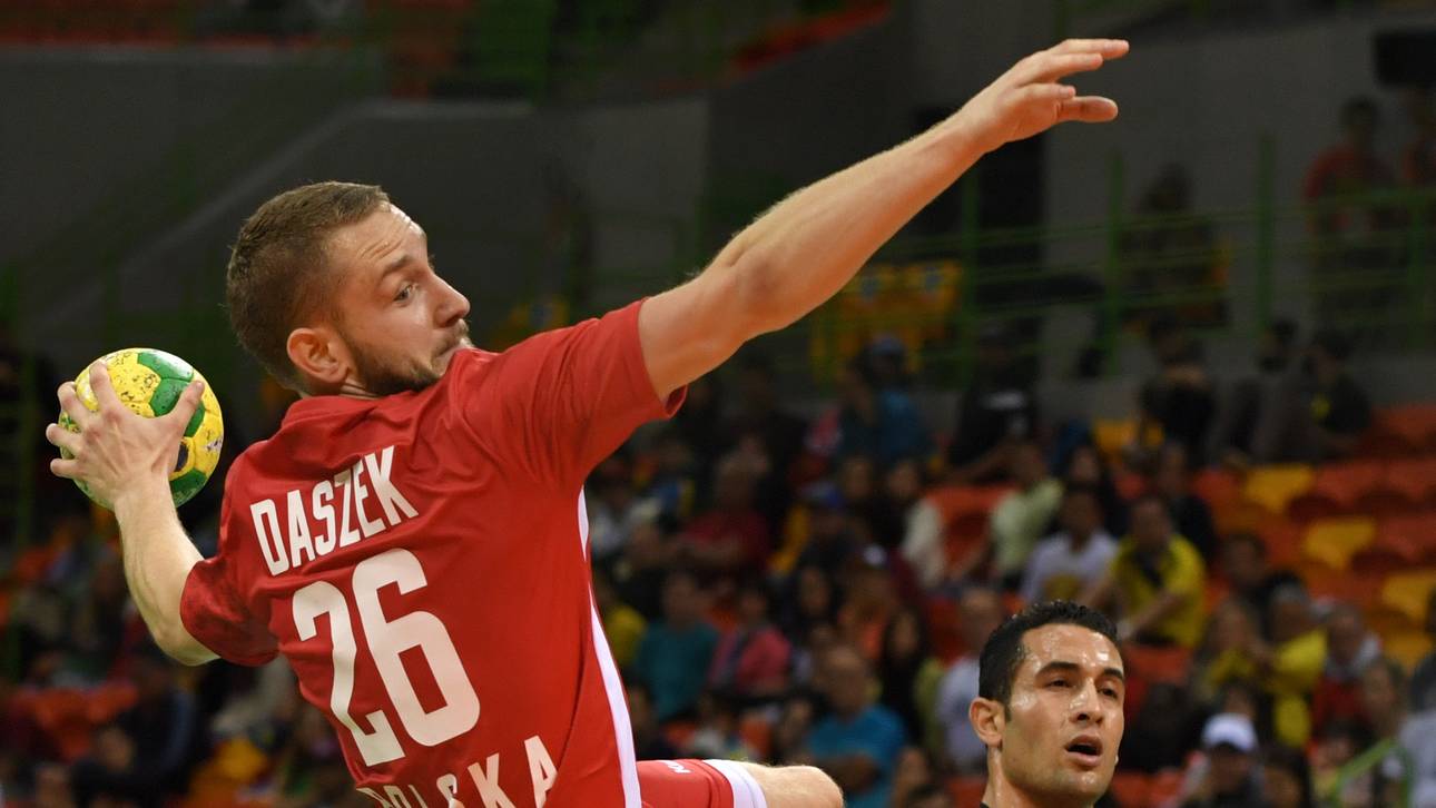 Polens Handballer feiern ersten Sieg