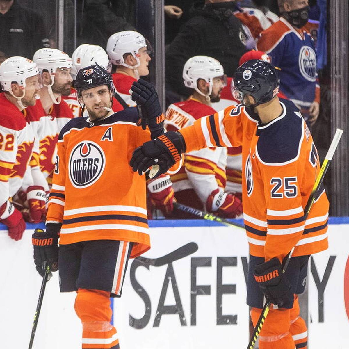 Angeführt von Eishockey-Star Leon Draisaitl haben die Edmonton Oilers ihre sportliche Talfahrt in der NHL gestoppt.