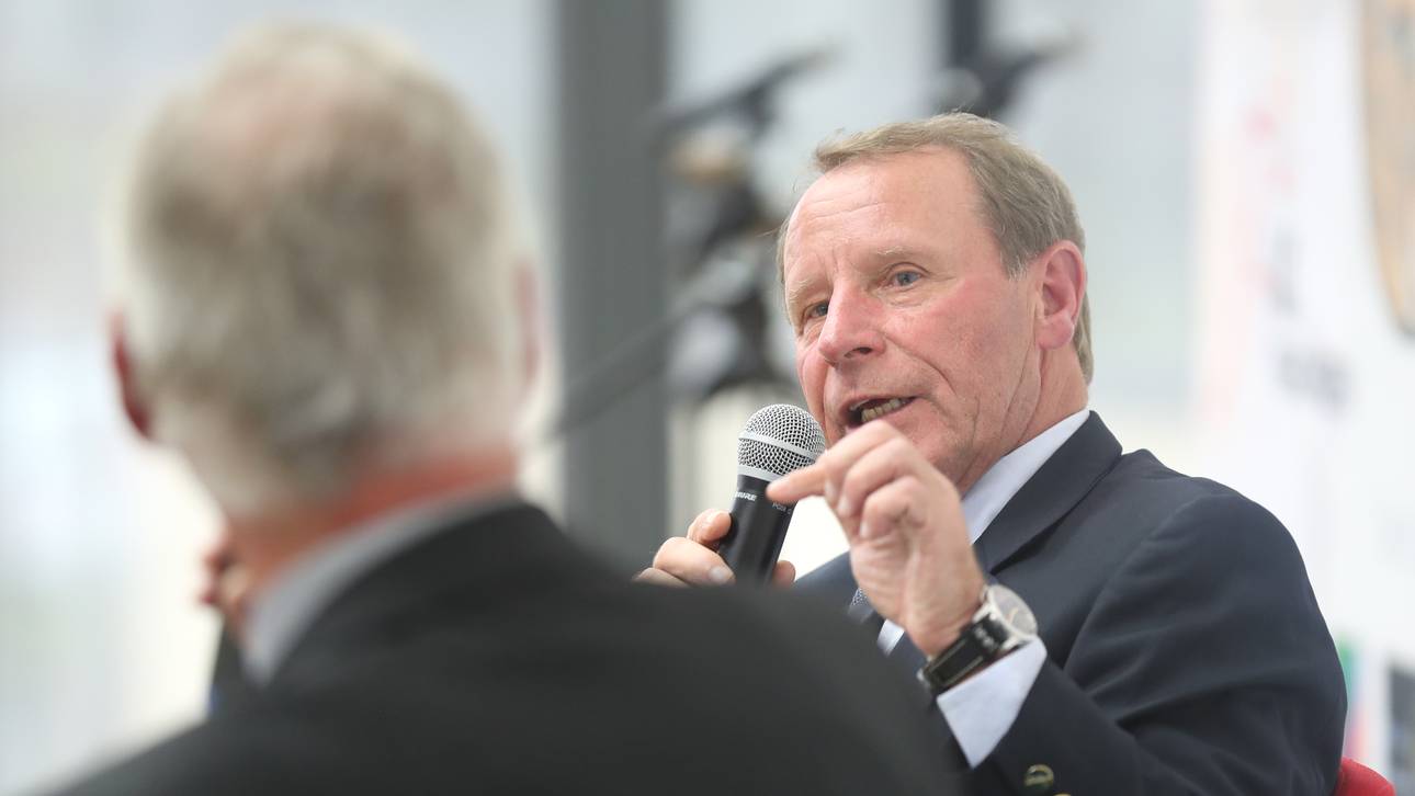 Vogts kritisiert DFB-Camp im Ausland