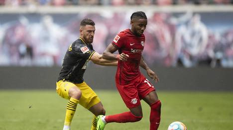 Der FC Bayern München steht nun an der Tabellenspitze. Es stellt sich die Frage, wer die Bayern jetzt noch stoppen kann. 