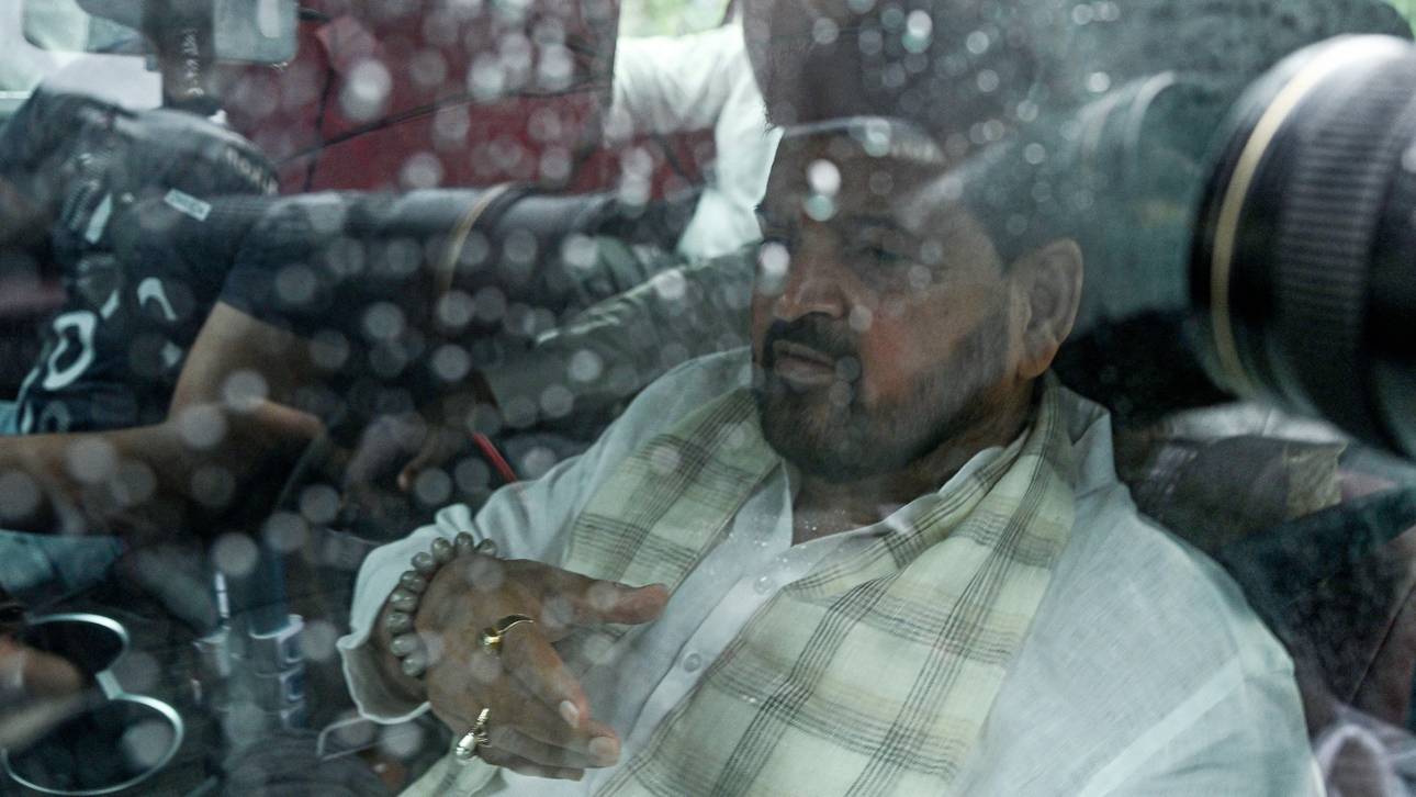 Indien nach Skandal um Ex-Präsident suspendiert