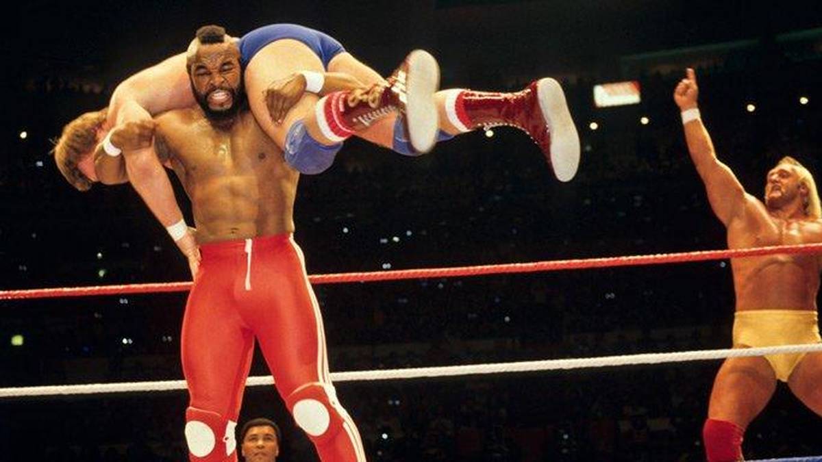 WRESTLEMANIA I: Hulk Hogan & Mr. T besiegen "Rowdy" Roddy Piper & Paul Orndorff