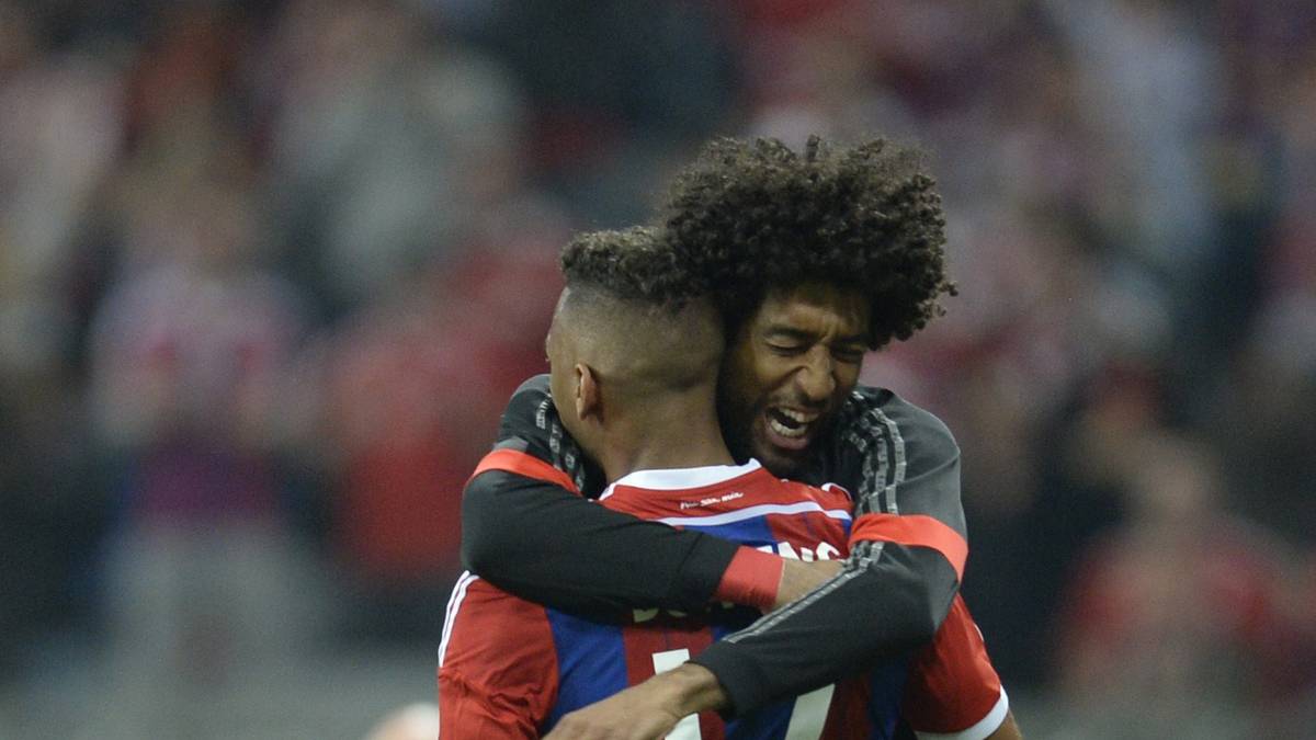 DANTE: Kam in der 89. Minute für Thiago. Zu kurz auf dem Platz für eine Bewertung