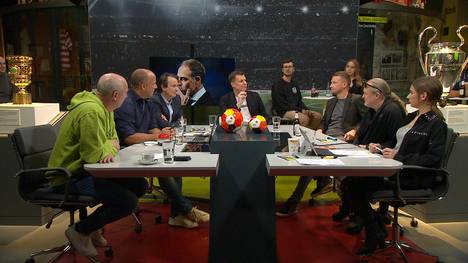 Mario Basler zeigt sich vom CL-Auftritt von RB Leipzig in Spiel eins nach dem Aus von Jesse Marsch überrascht. Für den Umgang mit dem Ex-Trainer gibt es in der Runde allerdings Kritik.