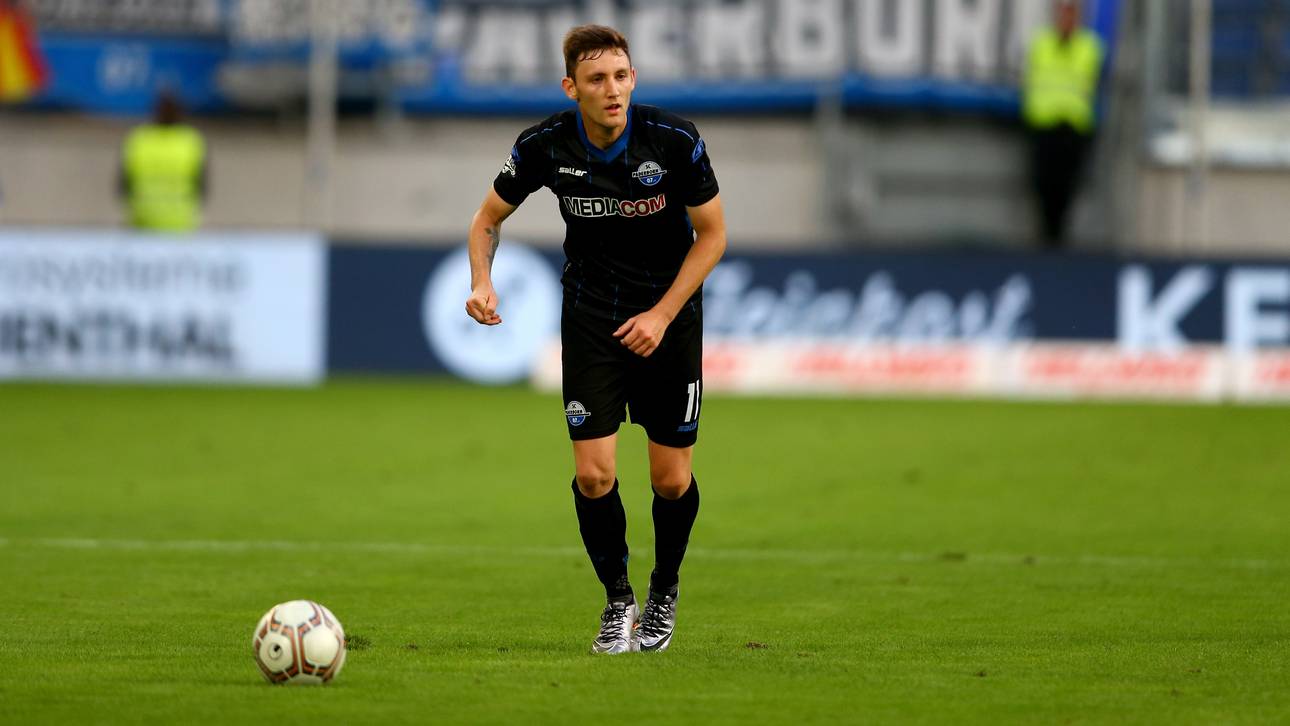 Erster Sieg für Absteiger Paderborn