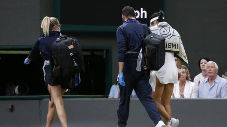 Emma Raducanu musste im Wimbledon-Achtelfinale verletzungsbedingt aufgeben