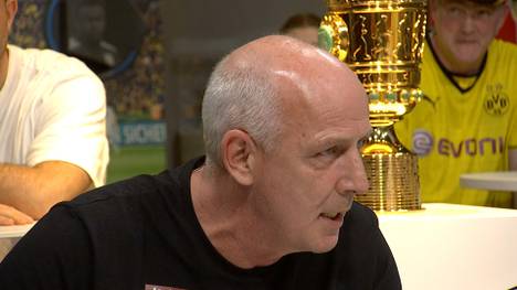 Der Fantalk diskutiert die Bundesliga-Saison von Borussia Dortmund. SPORT1-Experte Mario Basler mutmaßt, warum der BVB am Ende nur Fünfter werden könnte, und stellt eine irre These auf.
