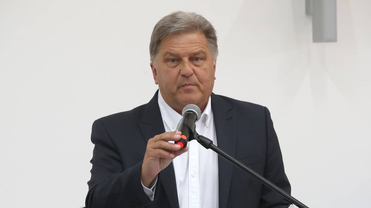 MARKUS HÖRWICK: Als langjähriger Pressesprecher beim FC Bayern kennt Hörwick den Verein in- und auswendig. Diese Expertise macht sich seit letztem Jahr Niko Kovac zunutze, Hörwick berät ihn im Hintergrund und steht Kovac mit Rat und Tat zur Seite. "Mentalität ist für Niko wichtiger als Qualität“, sagte Hörwick bei der "Zeit" über den Coach