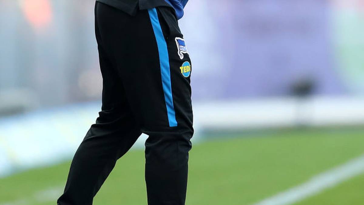 Einzigartig in der Liga: Covics Vertrag ist unbefristet, zu Beginn jeder Saison soll wie bei Vorgänger Pal Dardai bewertet werden, ob noch alles passt. Muss noch beweisen, ob er dauerhaft Bundesliga-Format besitzt