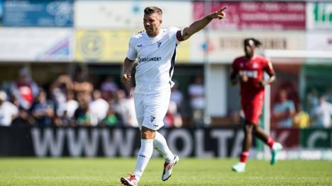 Lukas Podolski im Spiel gegen seinen Ex-Klub