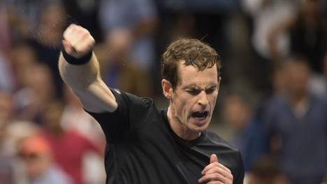 Andy Murray schreit seine Freude über den Sieg heraus