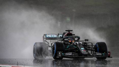 Lewis Hamilton greift nach einer magischen Marke