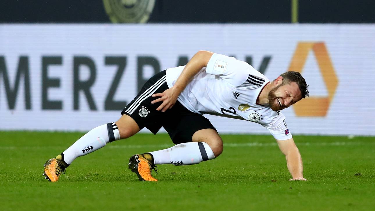 Mustafi droht lange Pause