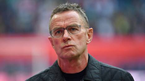 Die Absage von Ralf Rangnick beim FC Schalke hat erste Folgen. Nach SPORT-Informationen ist Rangnick-Befürworter Dr. Stefan Gesenhues aus dem Aufsichtsrat zurückgetreten.