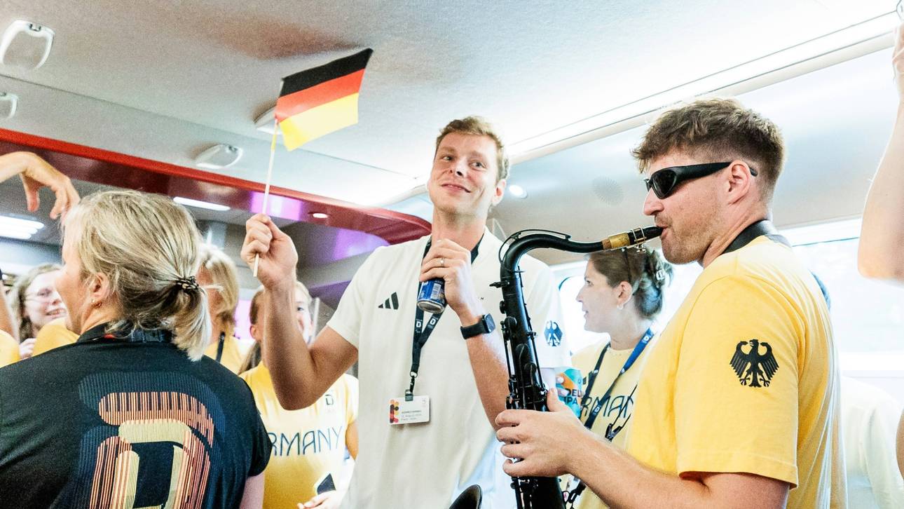 Olympia-Team kehrt feierlich heim