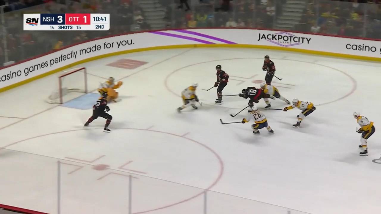 NHL: Stützle besiegt Seider