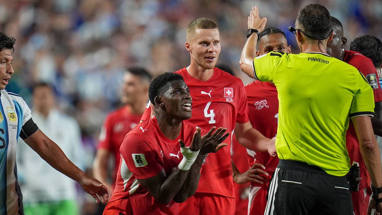 Hummels reagiert auf Platzverweis
