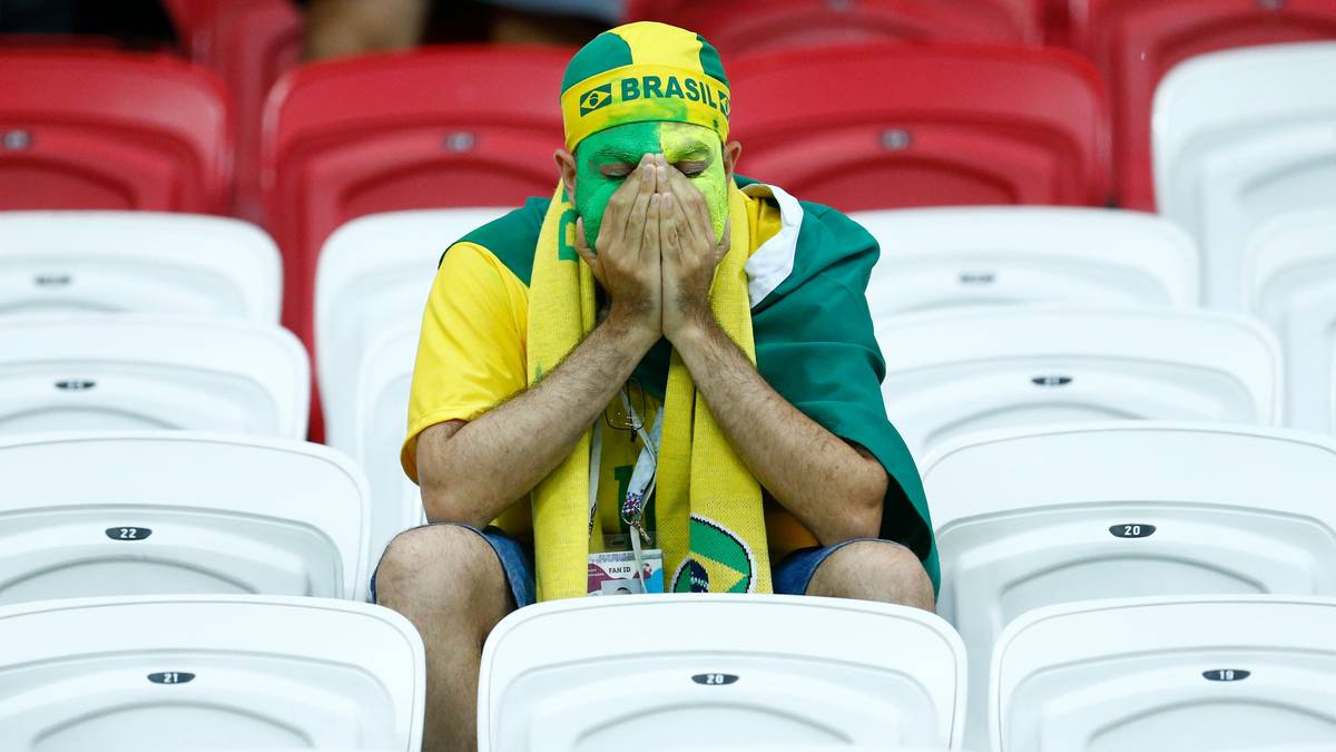 FOLHA DE SAO PAULO: "Lukaku, Hazard und De Bruyne spielten mit Brasilien im ersten Durchgang Katz und Maus. Neymar tritt von der WM ab, ohne zu verzaubern."