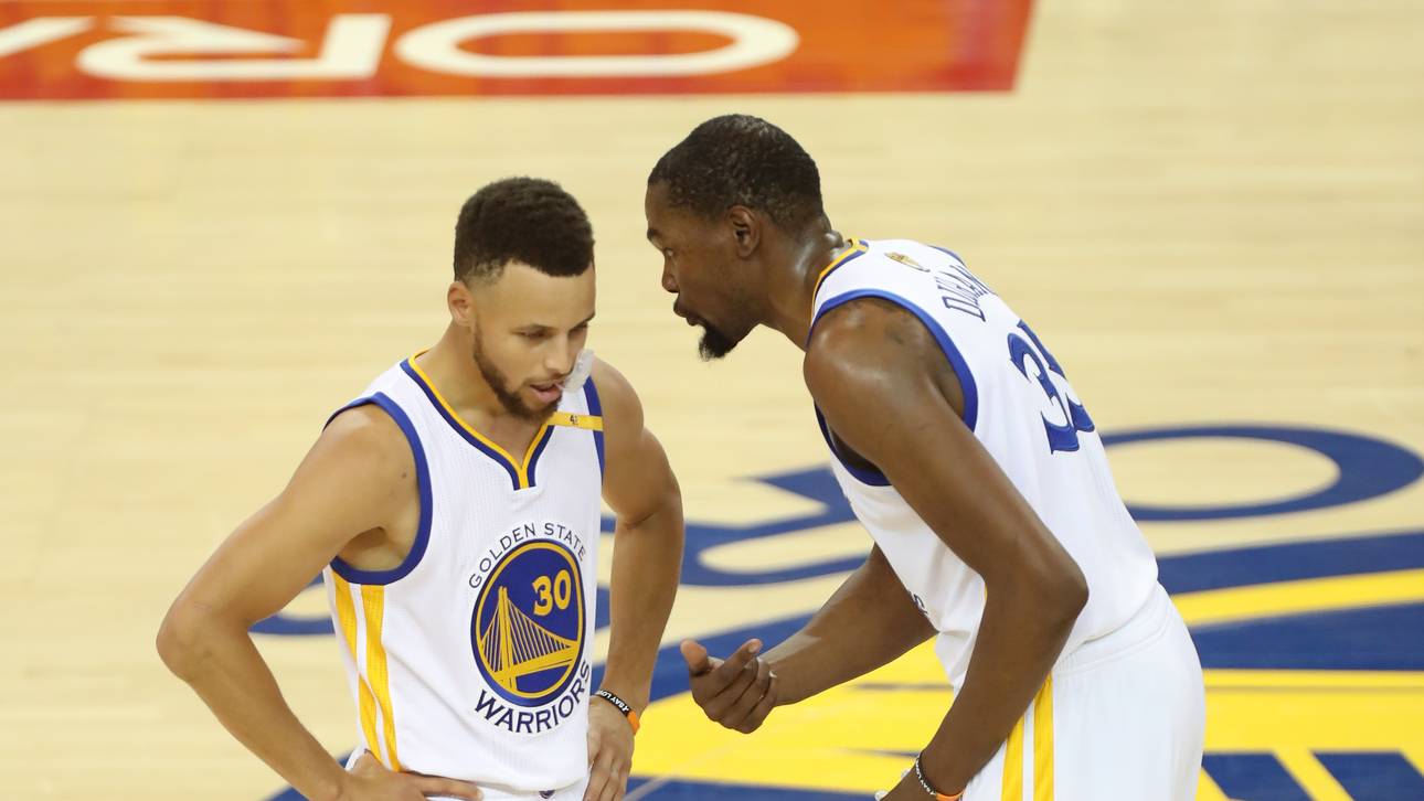 NBA: Schuh-Zoff bei den Warriors