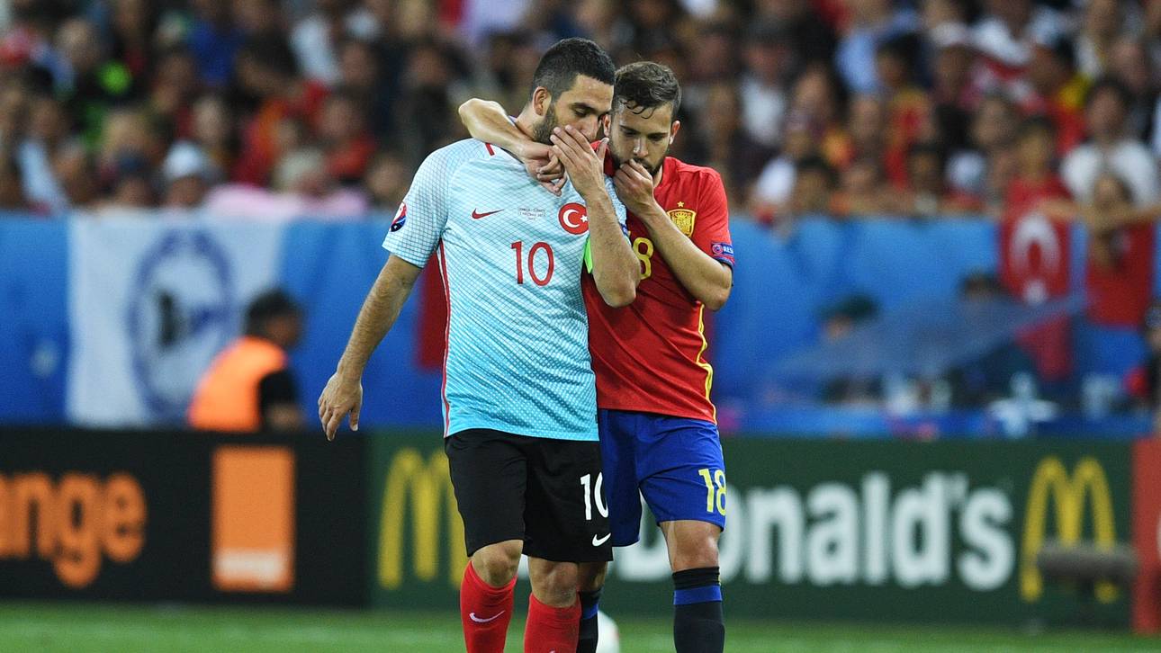 Spain v Turkey - Group D: UEFA Euro 2016