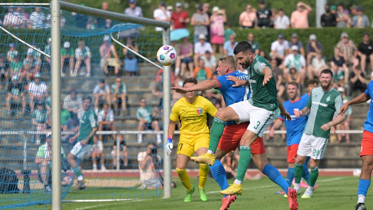 Werder siegt spät im ersten Testspiel