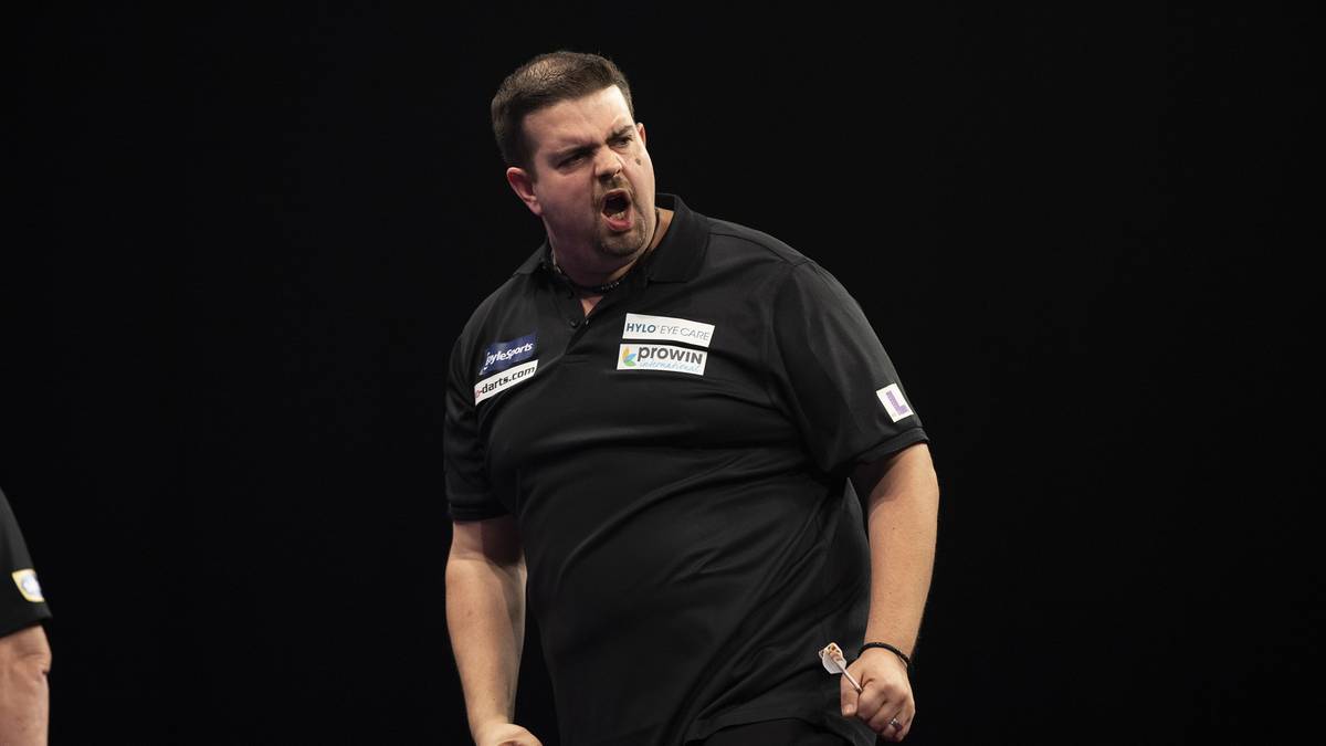 MAX HOPP, GABRIEL CLEMENS und NICO KURZ: Schon in der 2. Runde könnte es zum deutschen Duell zwischen Hopp und Aufsteiger Clemens (Bild) kommen, für den Sieger ist bis zu einem Viertelfinale gegen van Gerwen einiges möglich. Kurz muss bei seiner Premiere erst einmal gegen James Wilson ran und träfe dann auf den "Rockstar" Joe Cullen