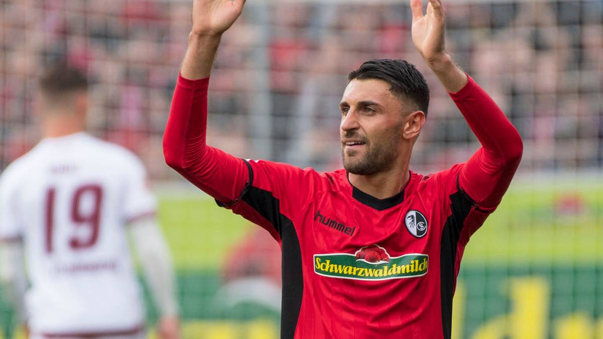 SC FREIBURG (Platz 8): Im Gegensatz zu den vergangenen Jahren ist ein großer Ausverkauf diese Mal ausgeblieben. Das Team von Christian Streich wurde im Kern zusammengehalten und mit jungen Talenten und erfahrenen Profis verstärkt. Dazu wurde Vincenzo Grifo (Bild) für sieben Millionen aus Hoffenheim zurückgeholt