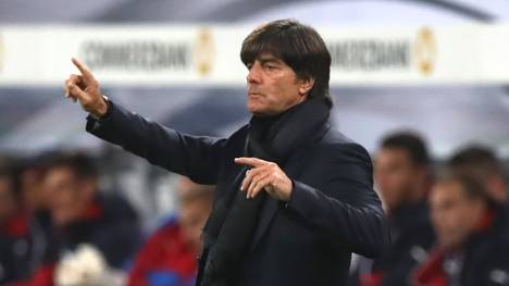 DFB-Team: Joachim Löw fehlt beim Treffpunkt nach Zahn-Operation, Bundestrainer Joachim Löw unterzog sich einer Zahn-OP