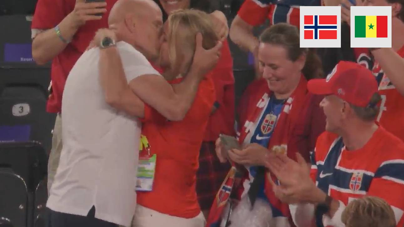 Warum dieser Kuss bei der WM die Fußball-Welt rührt