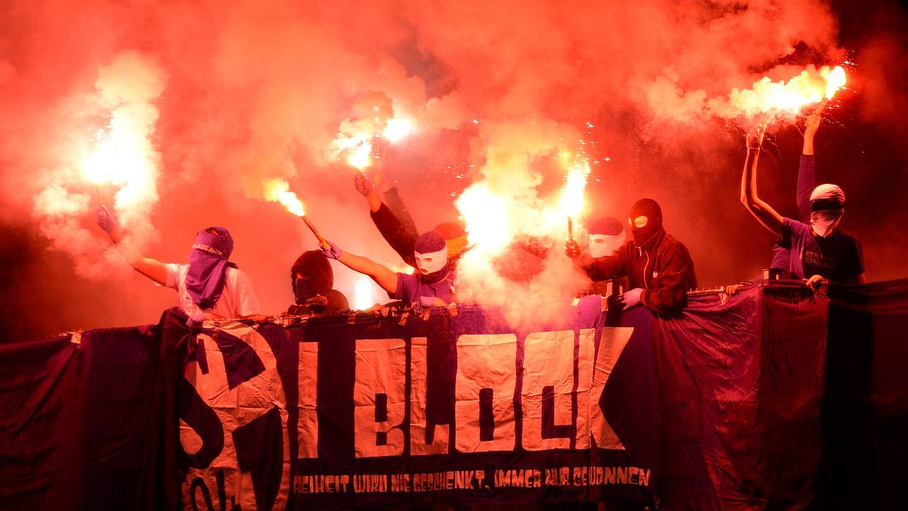 Schalke-Fan muss ins Gefängnis