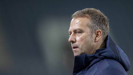 Bayern-Trainer Hansi Flick zeigt sich vom Einbruch seiner Mannschaft nicht überrascht. Folgen sollen Einzelgespräche.