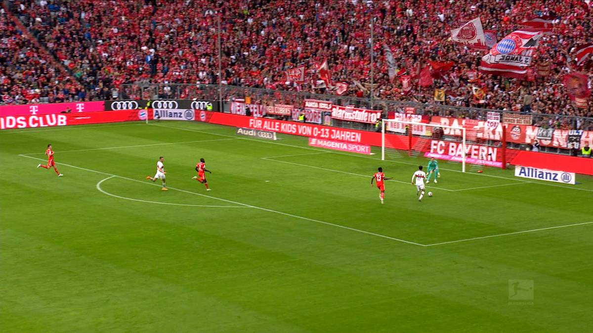 Nur 2:2 gegen den VfB: Die Bayern-Defensive zeigte einmal mehr Schwächen. Trainer Julian Nagelsmann erklärt, wie es zu den Gegentoren kommen konnte.