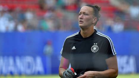 Fußball-Nationaltorhüterin Almuth Schult kehrt zurück