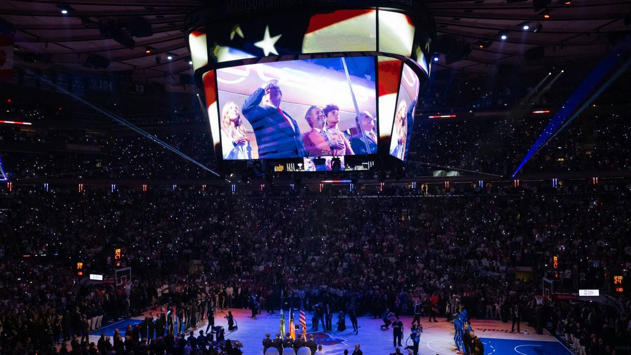 Trump ausgebuht! Spurs schlagen Knicks