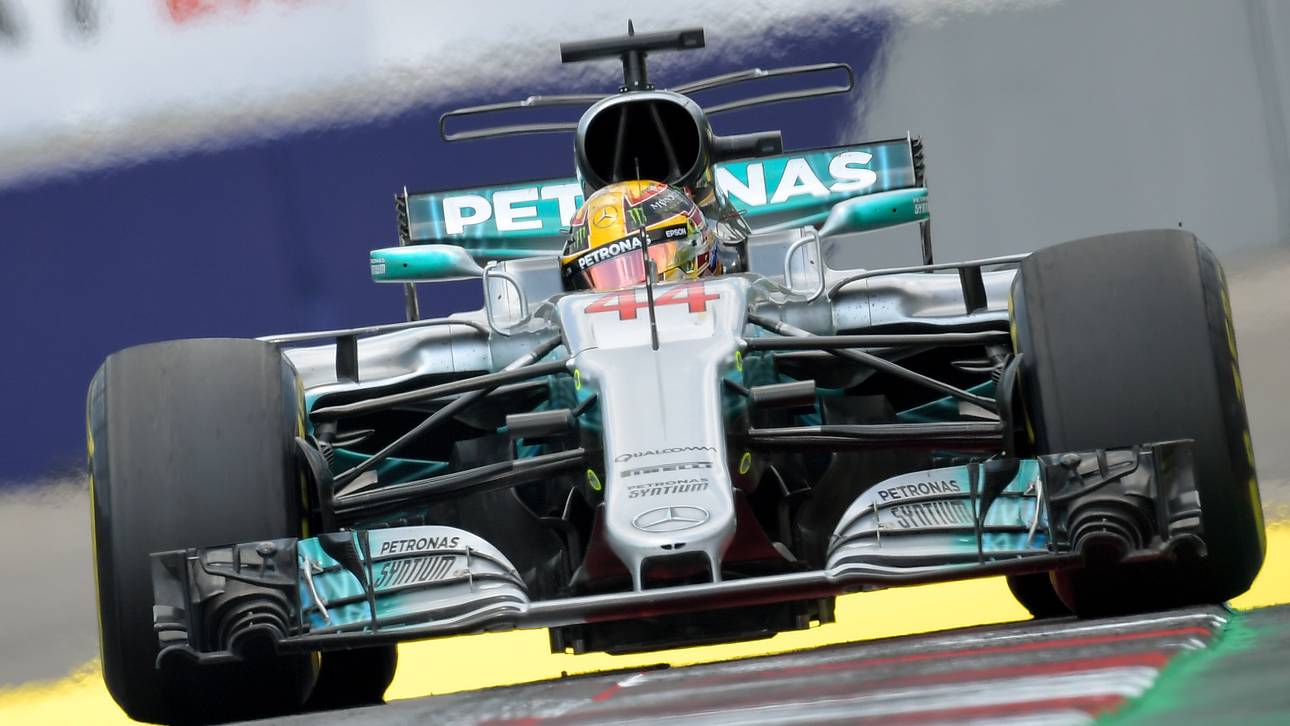 Hamilton rast zum Streckenrekord
