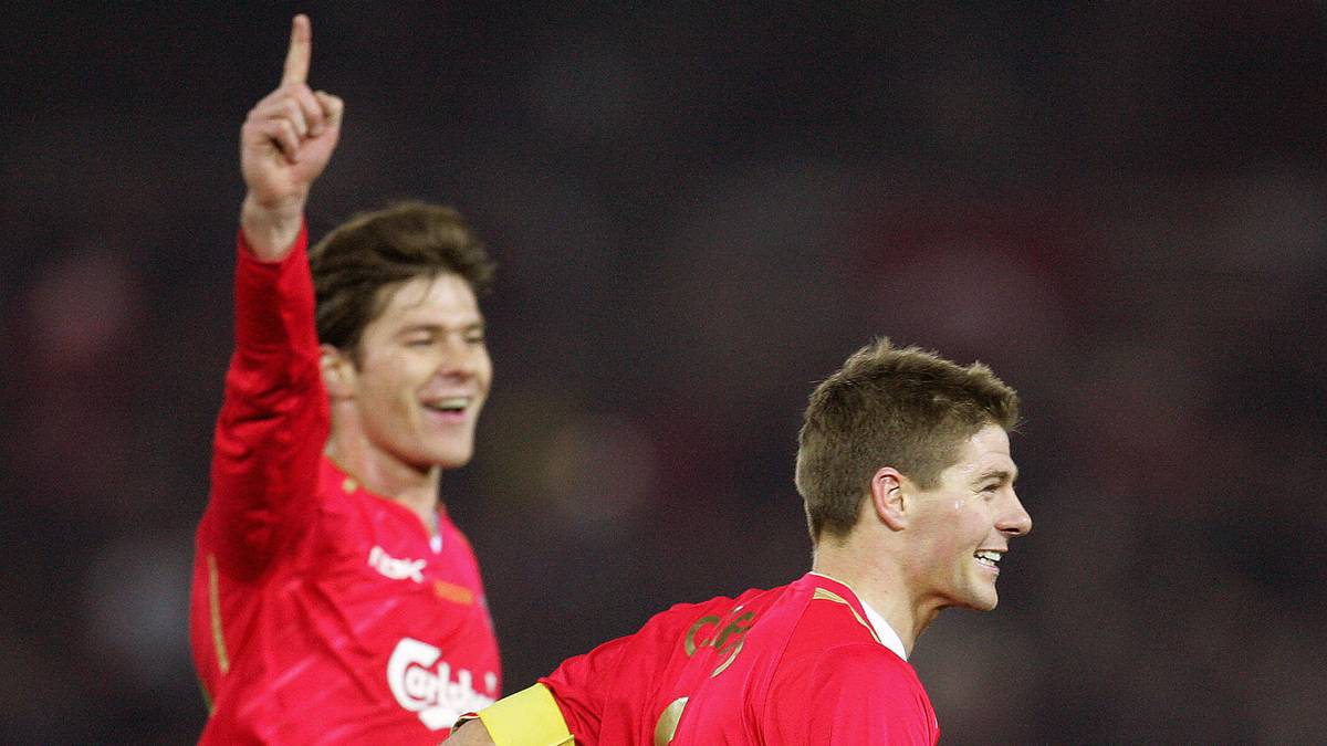 Bei Liverpool bildete er von 2004 bis 2009 ein kongeniales Duo mit Steven Gerrard. Die Krönung: Der Gewinn der Champions League 2005 gegen AC Mailand, nachdem Liverpool schon 0:3 zurücklag. Milans damaliger Trainer: Carlo Ancelotti