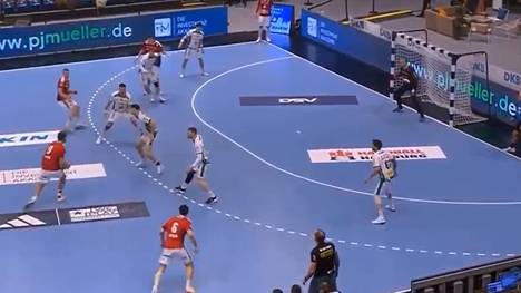 Die Highlights der Partie HSV Hamburg - SC DHfK Leipzig aus der Handball-Bundesliga im Video.