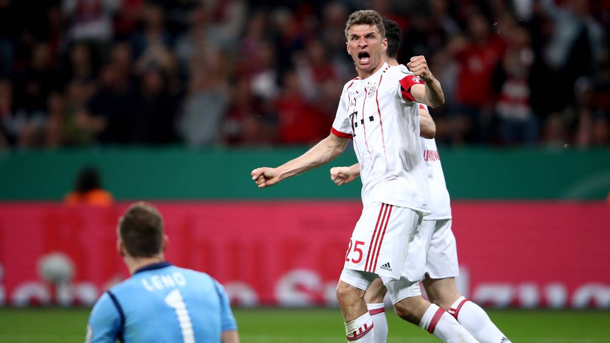 THOMAS MÜLLER (bis 80.): Der Kapitän fing stark an mit einem Kopfball, den Leno abwehren konnte, der aber dann über Martinez zum 1:0 führte. Hatte danach bis zur Pause trotz hohem Engagement wenig nennenswerte Szenen. Nach dem Wechsel aber umso mehr: War dreimal entscheidend zur Stelle zum 3:1 (52.), 5:1 (64.), und 6:2 (79.). Herausragend - SPORT1-Note: 1,5