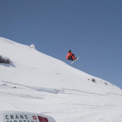 Irre Weltpremiere! 16-Jähriger sorgt für Snowboard-Revolution