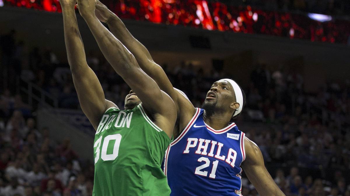 Mit Embiid auf dem Feld ist Phillys D eine der besten der Liga - ohne ihn eine der schlechtesten. Direkt am Ring lässt der Center nur eine Trefferquote von 52,4 Prozent zu - der drittbeste Wert der Liga (unter den Spielern, die mindestens 250 Würfe verteidigt haben)