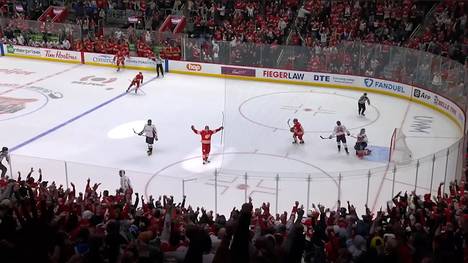 Moritz Seider lässt die Detroit Red Wings jubeln. Der Eishockey-Nationalspieler trifft in der Verlängerung gegen Washington.