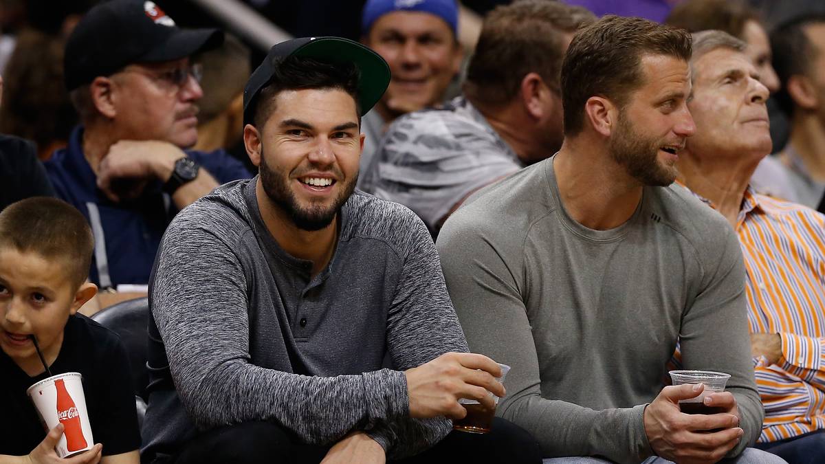 In der MLB ruht der Ball momentan. Da hat Eric Hosmer von den Kansas City Royals Zeit, in Phoenix vorbeizuschauen