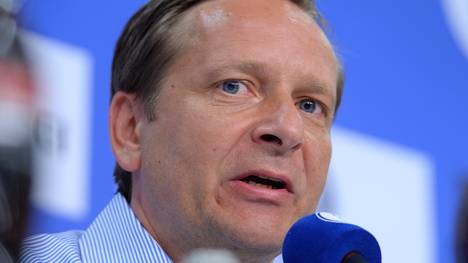 FC Schalke 04 Unveils New Signing Head Coach Andre Breitenreiter