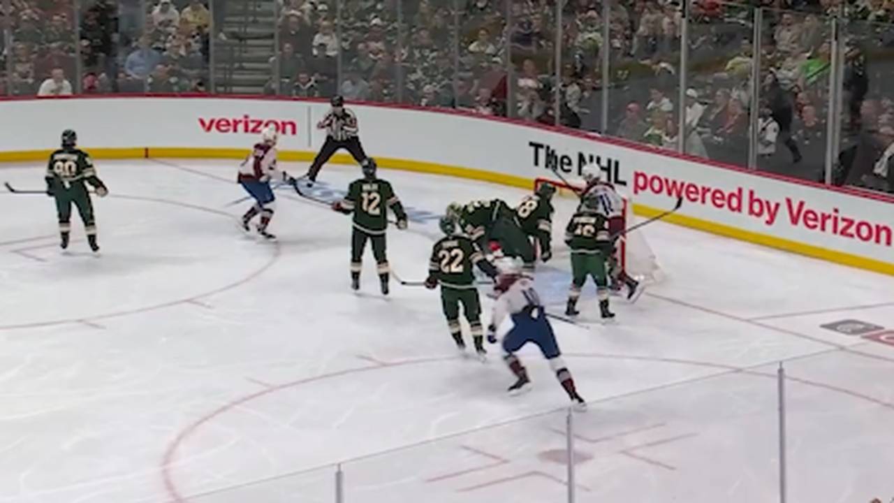 Deutscher NHL-Star sorgt für besonderen Moment