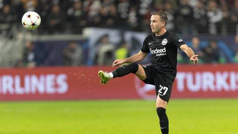 Jürgen Klopp sah im Spiel gegen Man City die rote Karte. Für den Feldverweis musste der Liverpool-Coach jetzt 30.000 Pfund Strafe bezahlen. Dennoch kann er der Situation etwas positives abgewinnen.