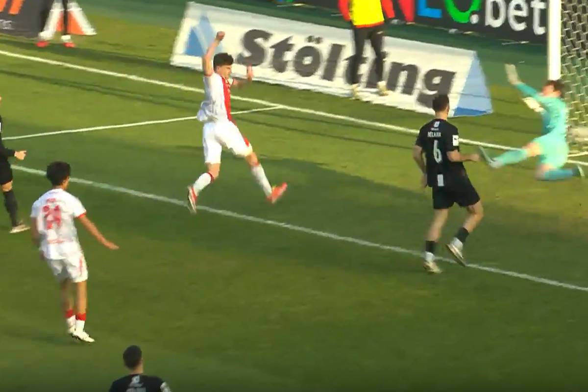 Dreierpack! Janssen ballert Essen in den Aufstiegskampf