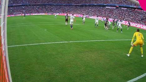 Der FC Bayern liefert ein Fußballfest. Gegen Tottenham laufen die Münchner beim Telekom Cup so richtig heiß. Allen voran die Nachwuchsabteilung der Münchner weiß dabei zu überzeugen. 