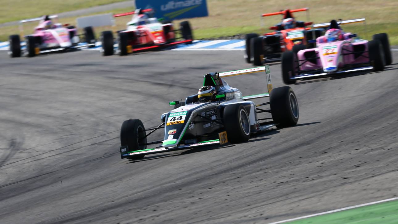 Schumacher und Fittipaldi lauern