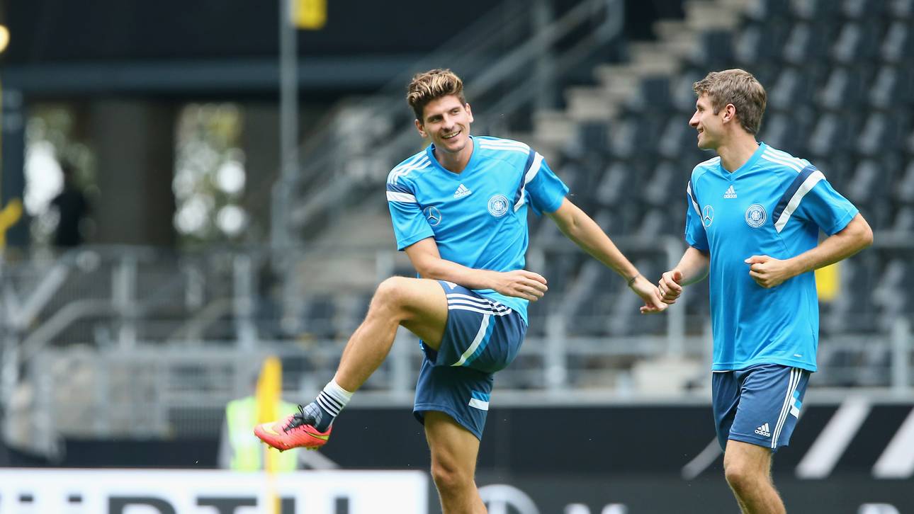 Löw beruft Gomez und zwei Debütanten